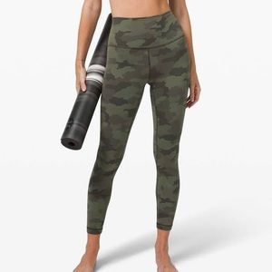 Lululemon Align Size 6 28 inch Heritage 365 Camo Green Twill Multi